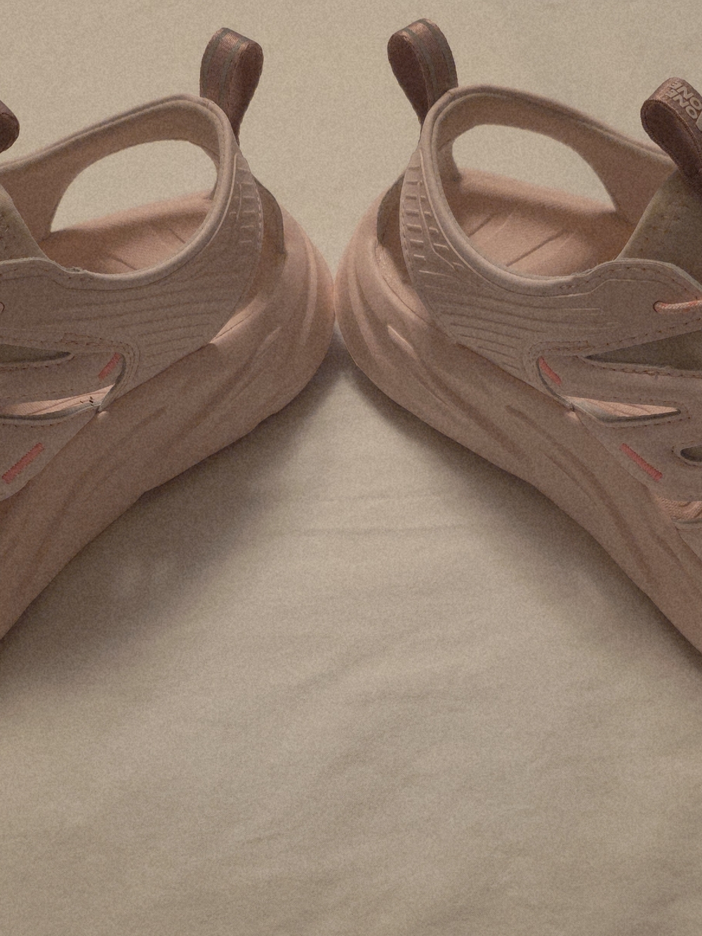 Hoka U Hopara Sandals 7.5W Size - Picture 2 of 10